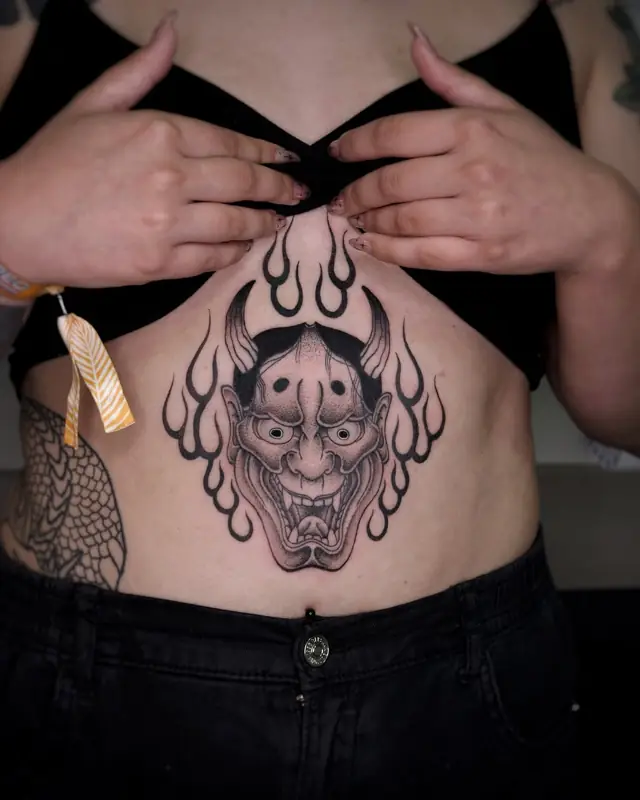 Tatouage réalisé au salon 8