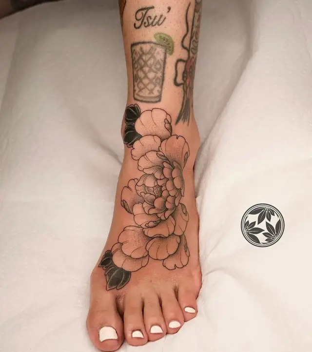 Tatouage réalisé au salon 11