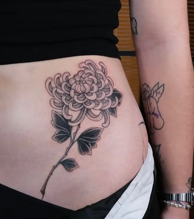 Tatouage réalisé au salon 14