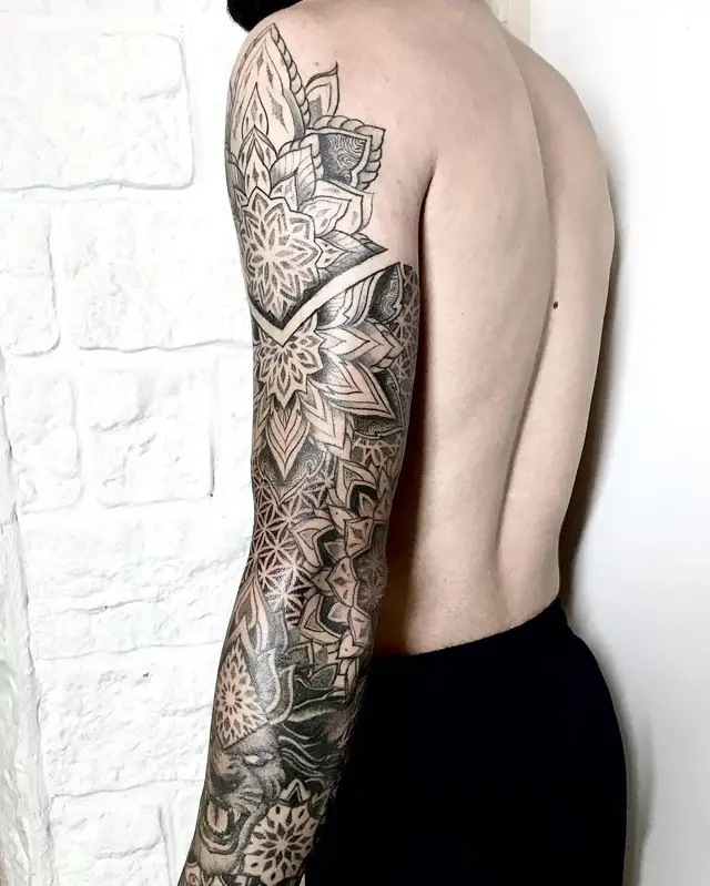 Tatouage réalisé au salon 7