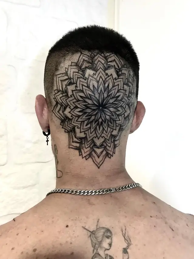 Tatouage réalisé au salon 29